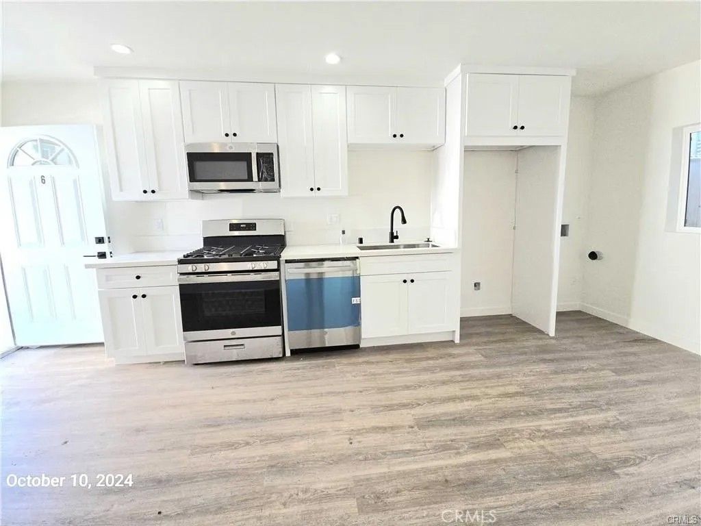 Photo of 8524 Beverlywood Street #8524 1/4, Los Angeles, CA 90034 (MLS # DW26104820)