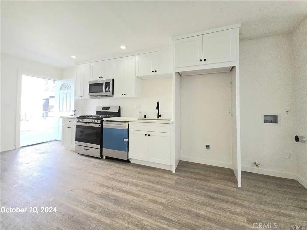 Photo of 8524 Beverlywood Street #8524 1/4, Los Angeles, CA 90034 (MLS # DW26104820)