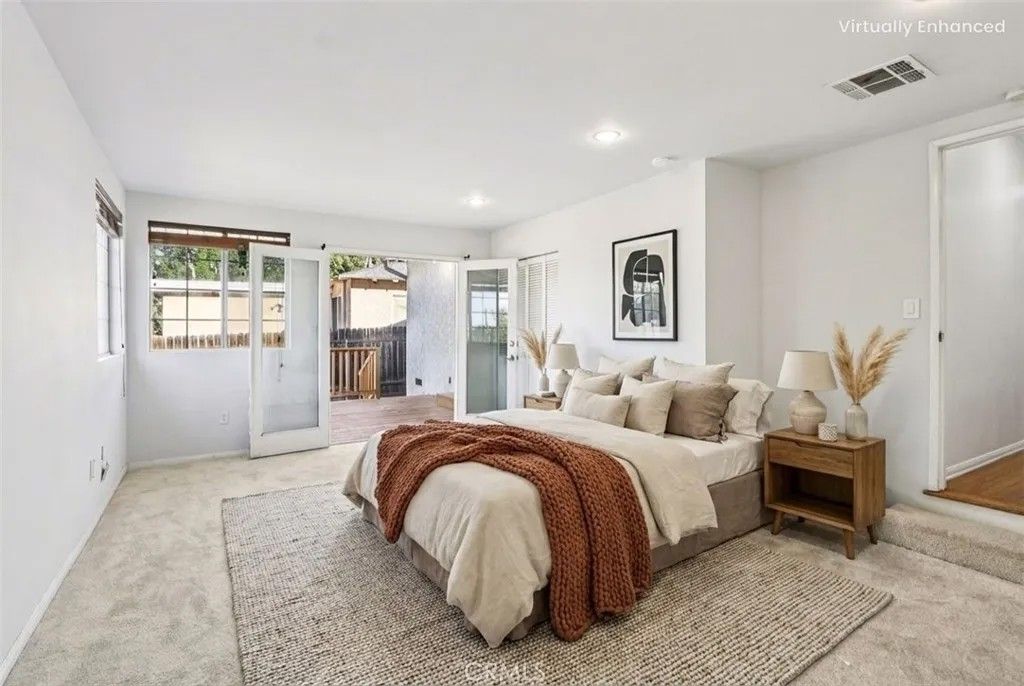 Photo of 10509 Silverton, Tujunga, CA 91042 (MLS # AR25276442)