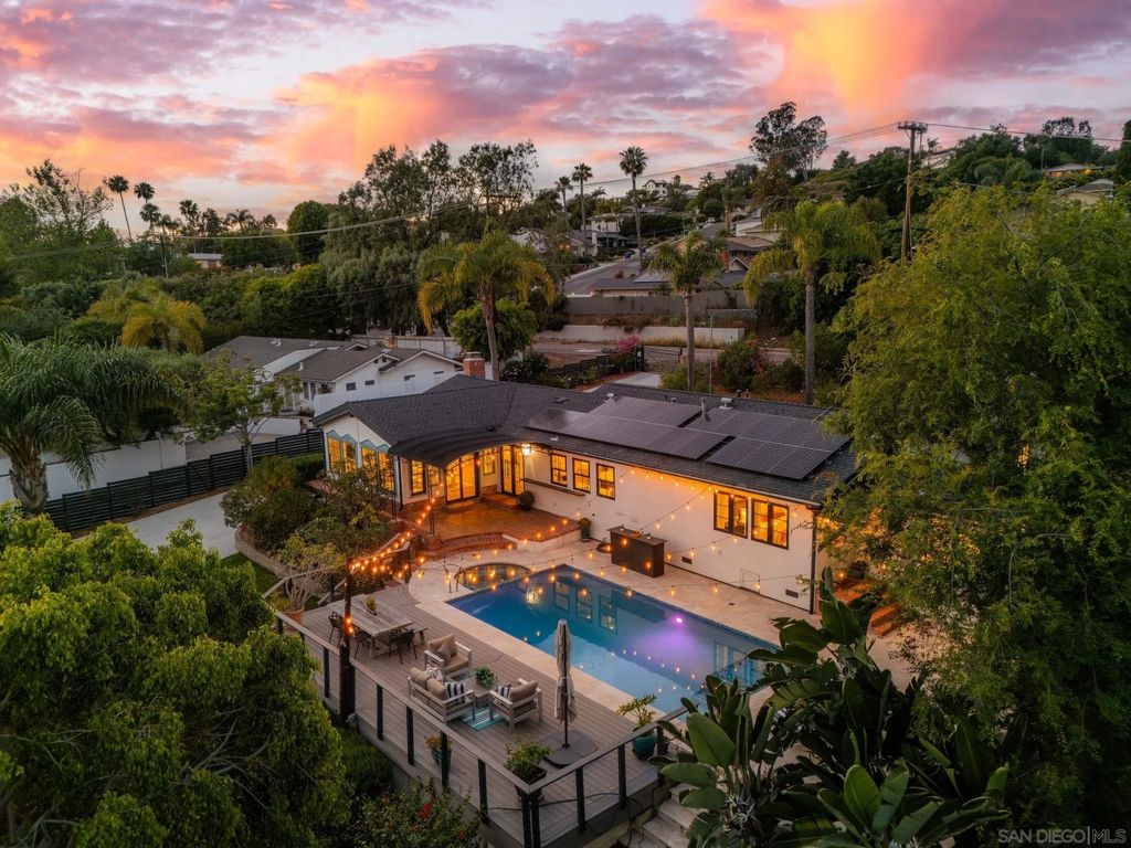 Photo of 2335 Ivy Rd, Oceanside, CA 92054 (MLS # 260009036)