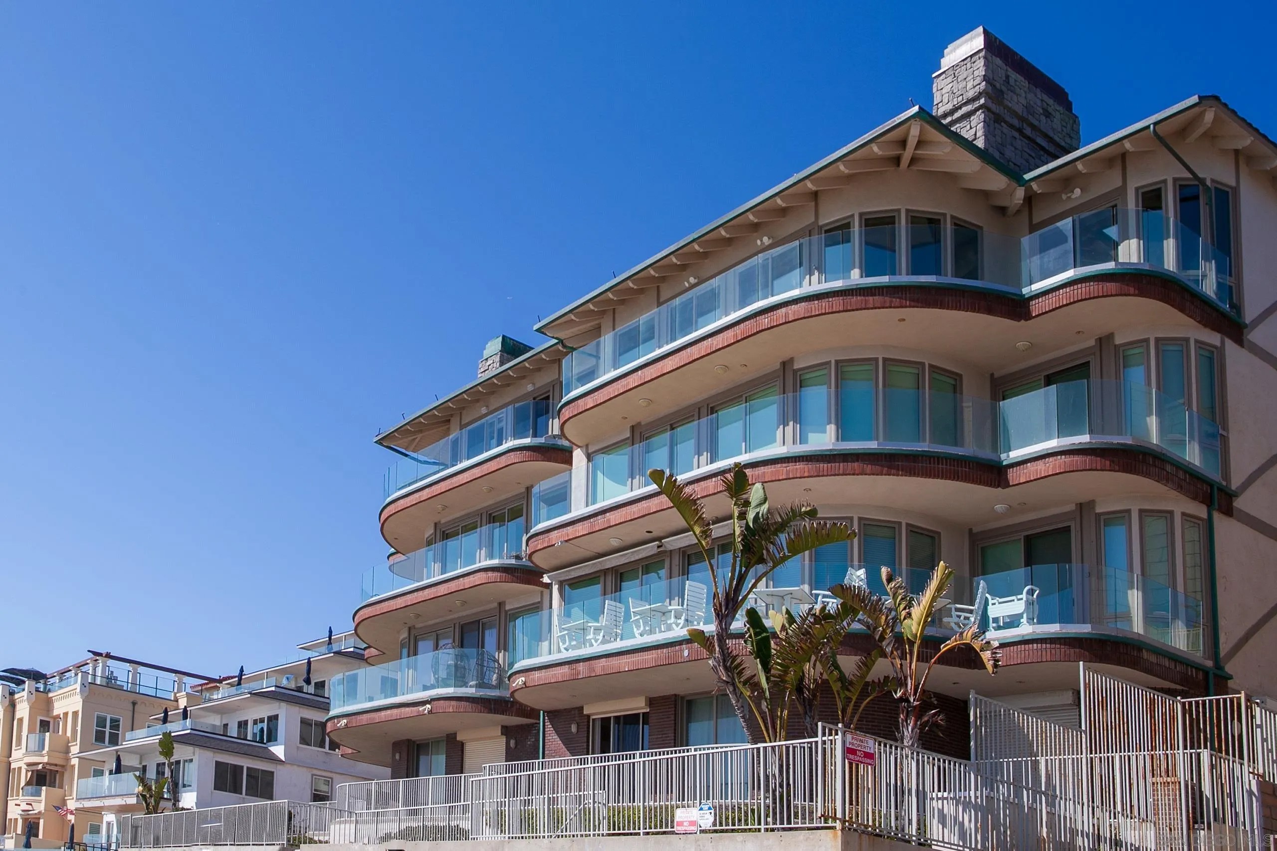 2901 Ocean Street 3