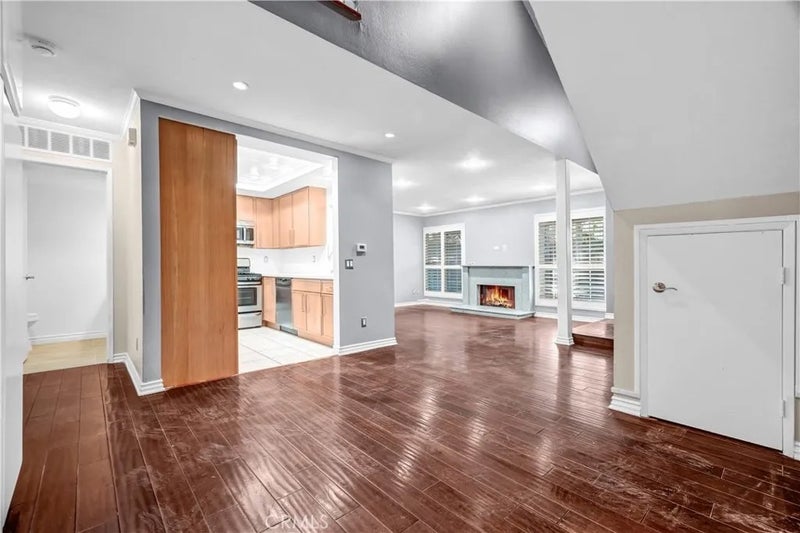 2325 S Mira Court 140