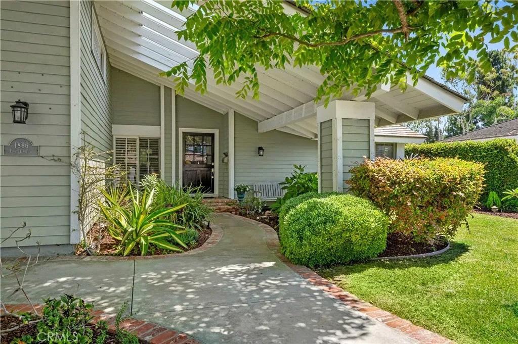 1866 Port Carlow Place