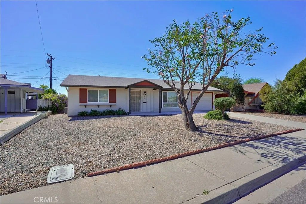 Photo of 27067 El Rancho Dr, Menifee, CA 92586 (MLS # IV26060333)
