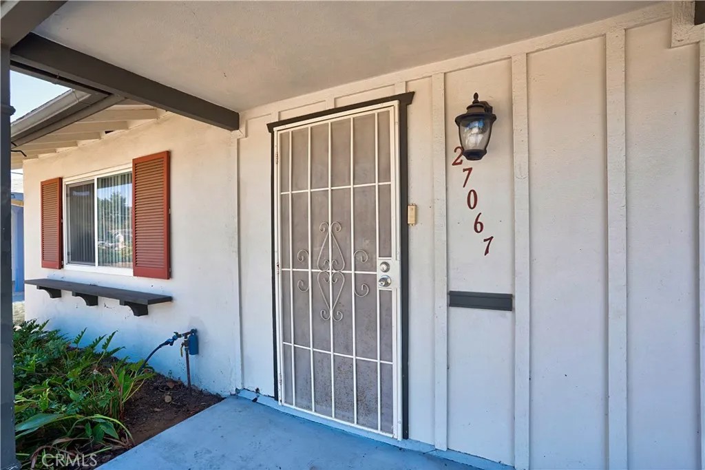 27067 El Rancho