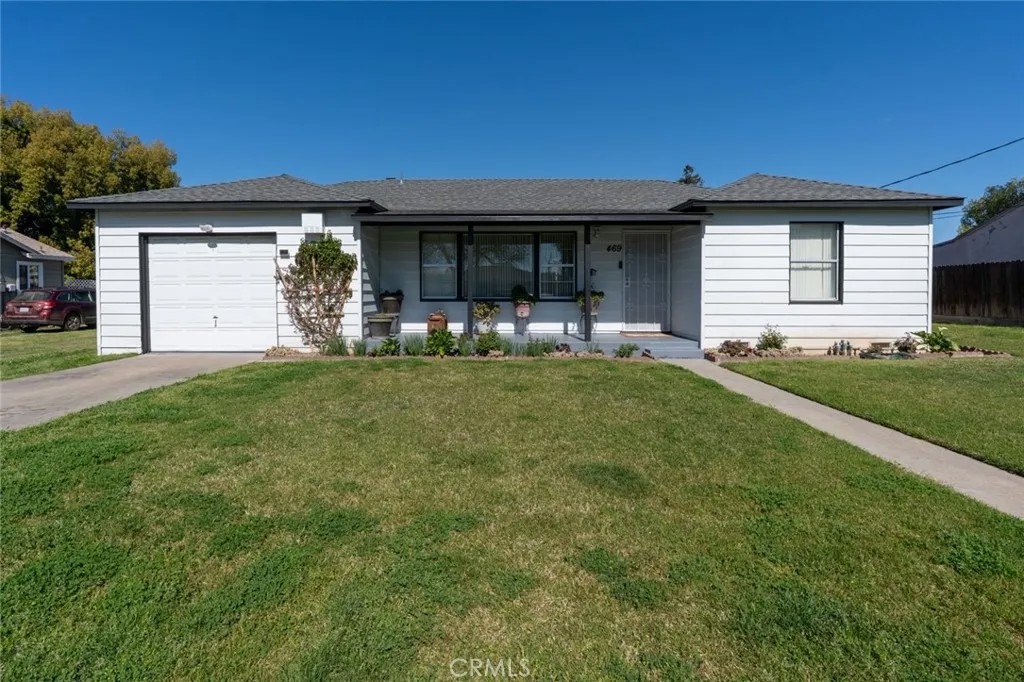 469 Cedar Avenue