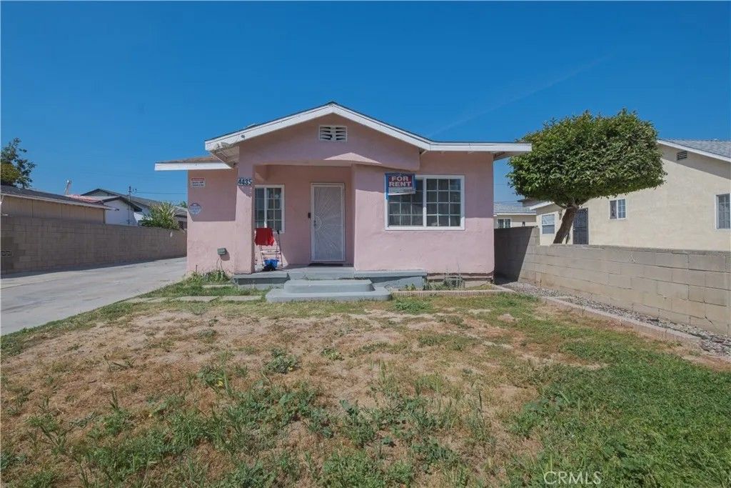 Photo of 4435 Triggs St, Los Angeles, CA 90040 (MLS # DW26074651)