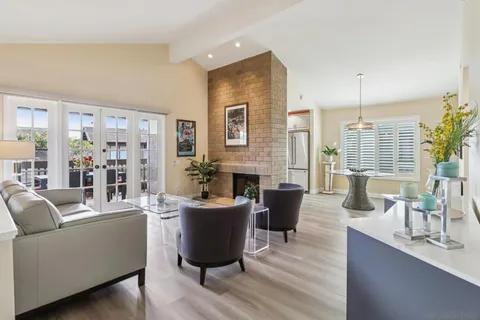 6038 Cirrus St, San Diego, CA 92110 - #: 250044760