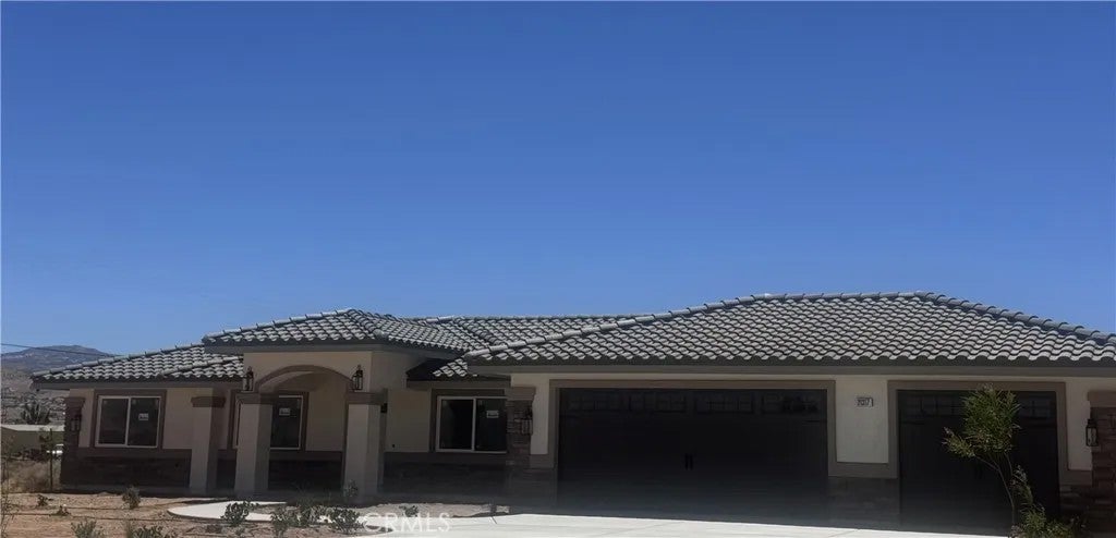21317 Caribou Road