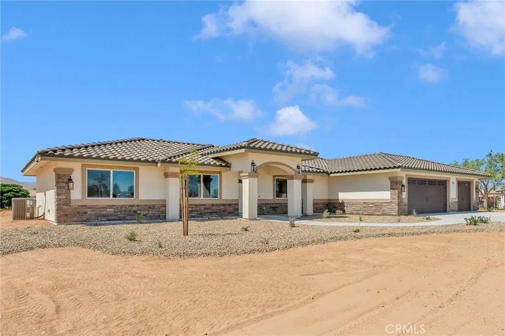 21317 Caribou Road