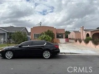 2728 Grand