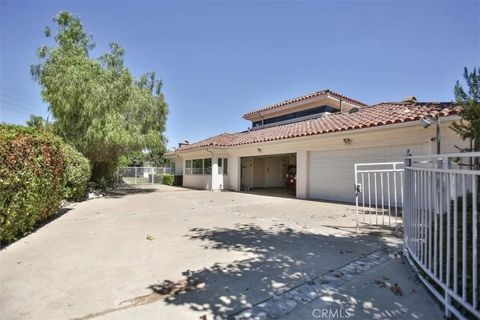 Tiny photo for 3624 Hollins Avenue, Claremont, CA 91711 (MLS # PW25248828)