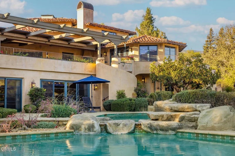 561 Saddle Lane