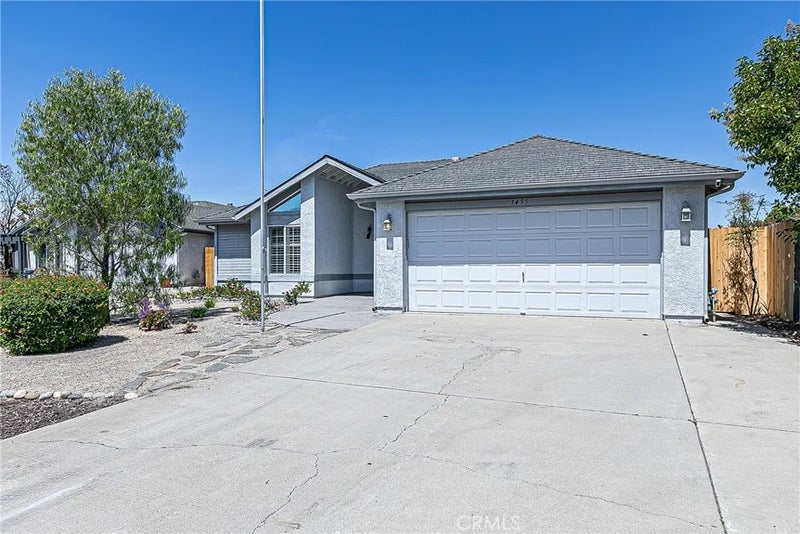1455 Oswego