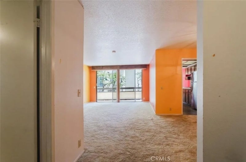 750 S Spaulding Avenue 215