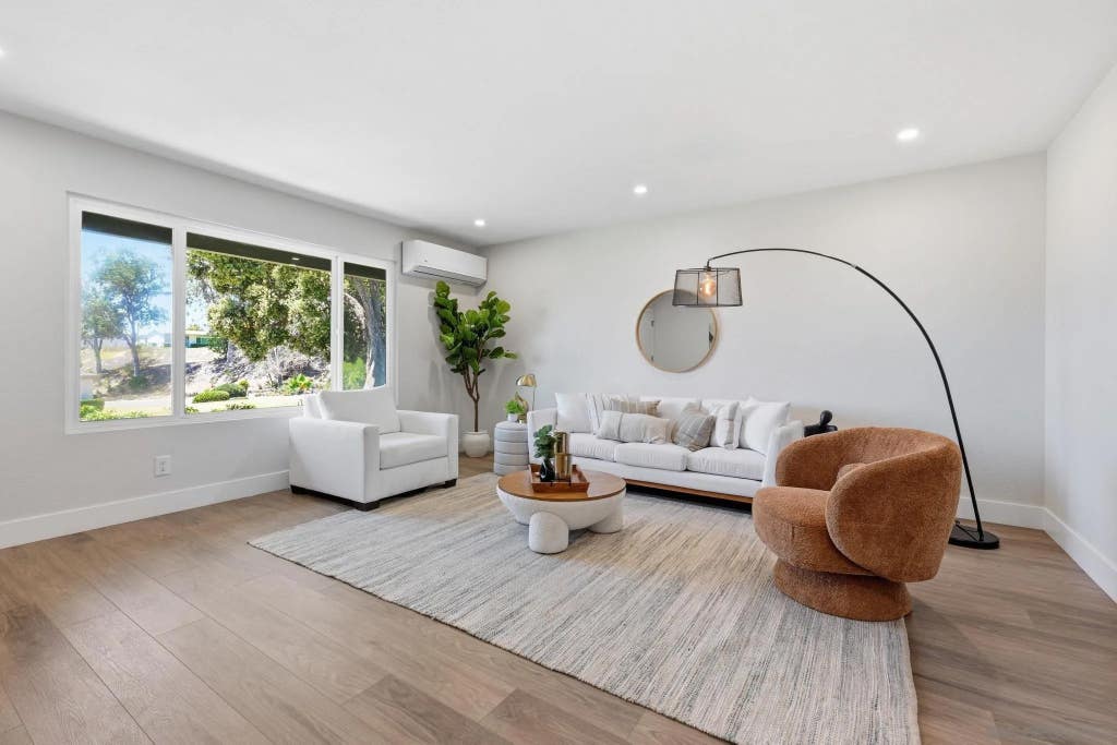 Photo of 3738 Hickory Way, Oceanside, CA 92057 (MLS # 260020314)