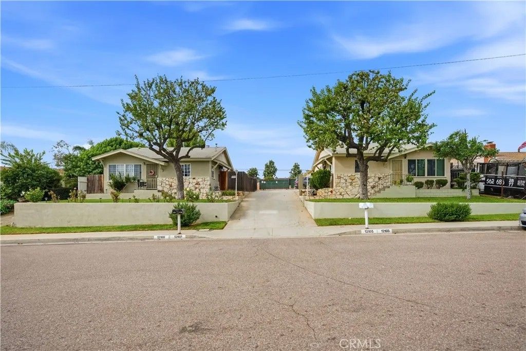 Photo of 12103 Burgess Ave, Whittier, CA 90604 (MLS # PW26036213)
