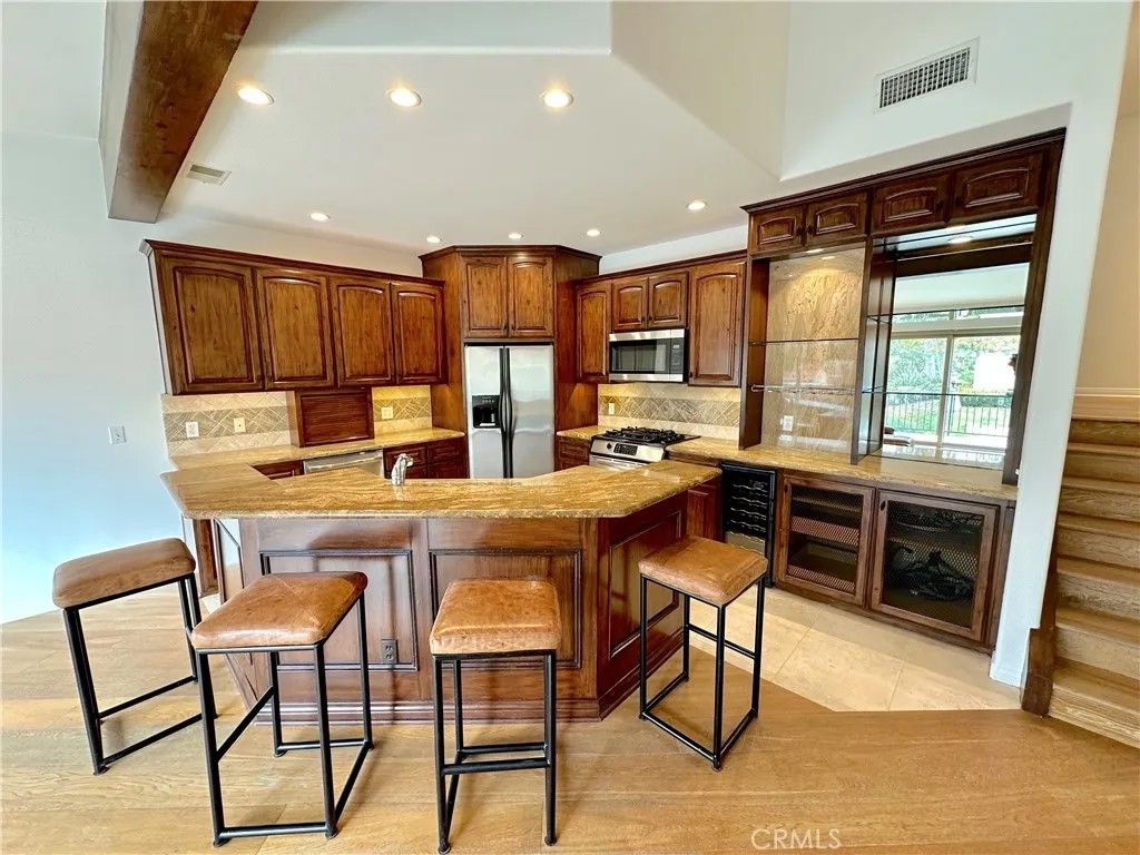 Photo of 2316 Vista Hogar, Newport Beach, CA 92660 (MLS # NP25265252)