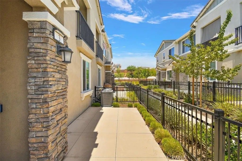 Photo of 16540 Wyndham Ln #3, Fontana, CA 92336 (MLS # SB26081765)