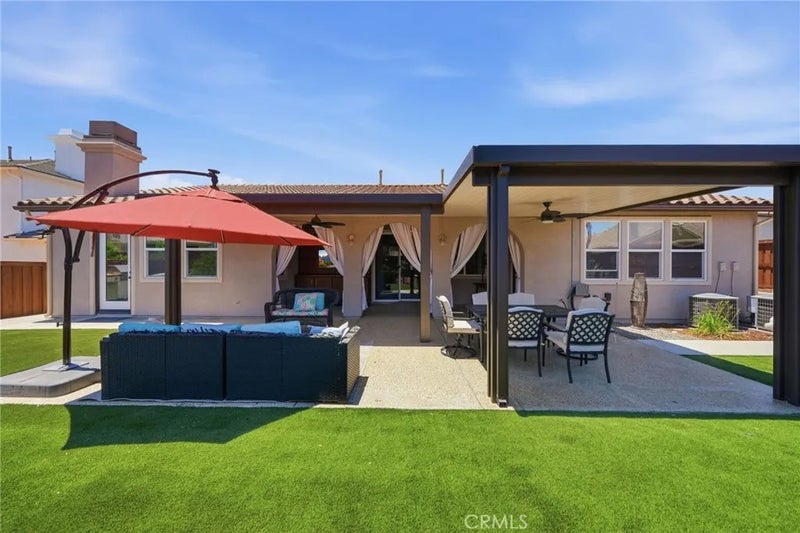 28382 Beacon Bay Circle