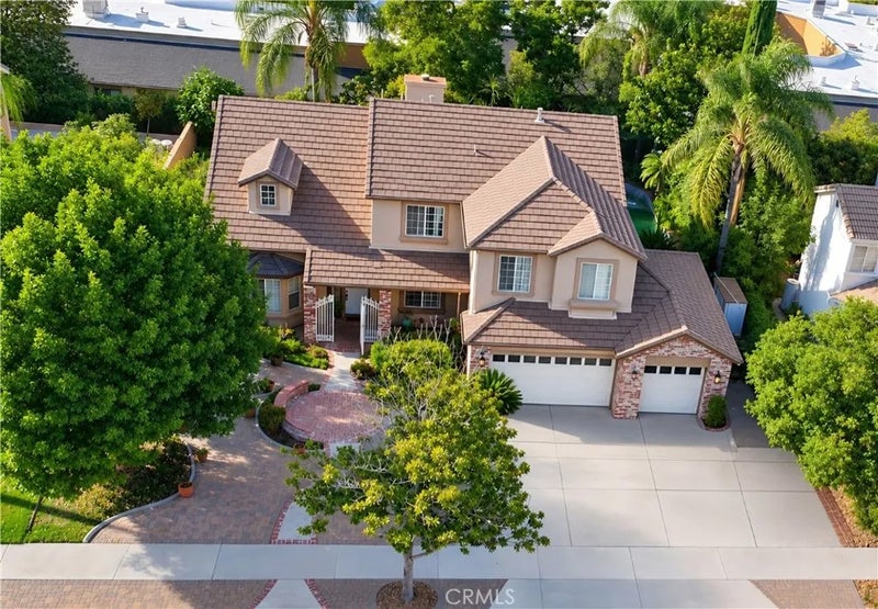1348 Magnolia