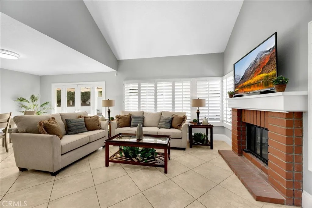 1746 Coach Place