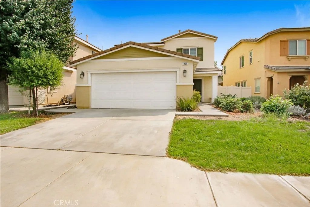 Photo of 1335 Comfrey Leaf DR, Beaumont, CA 92223 (MLS # CV26128872)