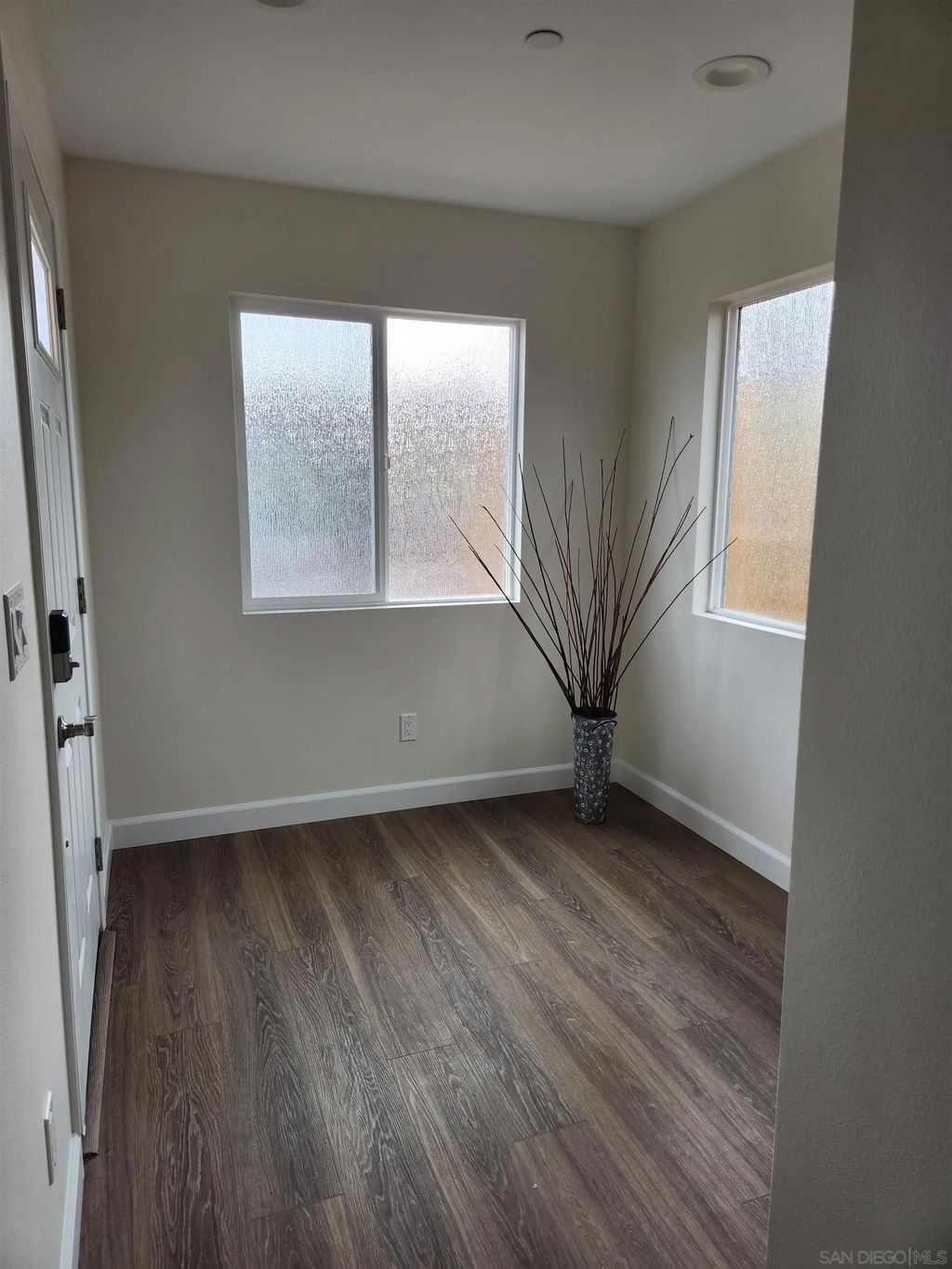 Photo of 750 N Citrus Avenue, Vista, CA 92084 (MLS # 250038566)