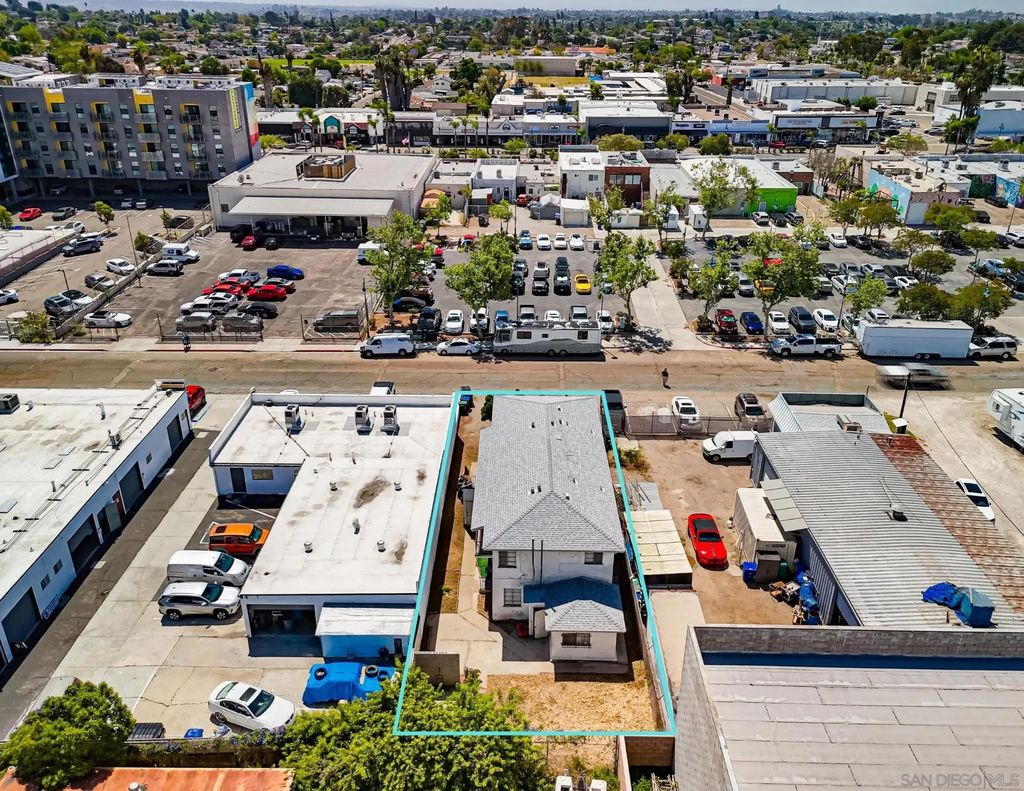 Photo of 7902-8 Lester Ave, Lemon Grove, CA 91945 (MLS # 260009392)