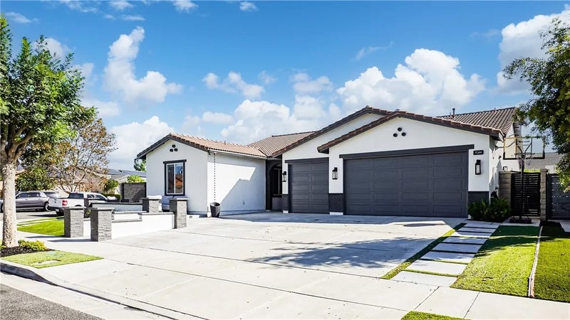 7088 Stockton