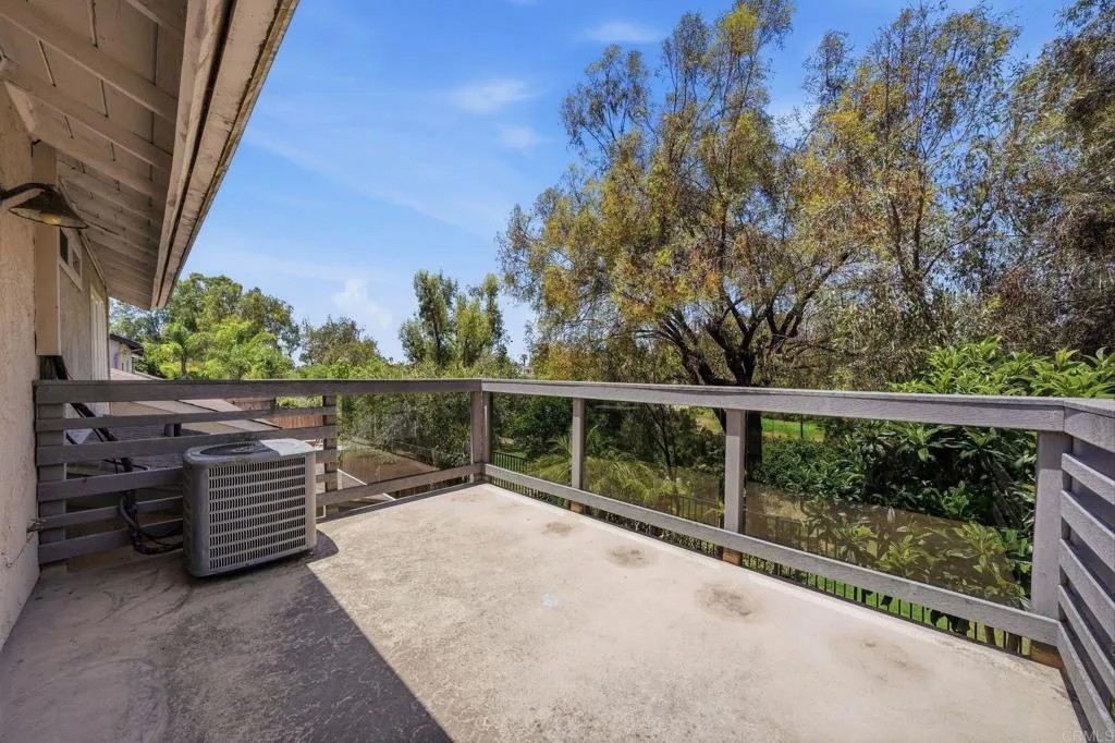 962 Woodgrove Drive