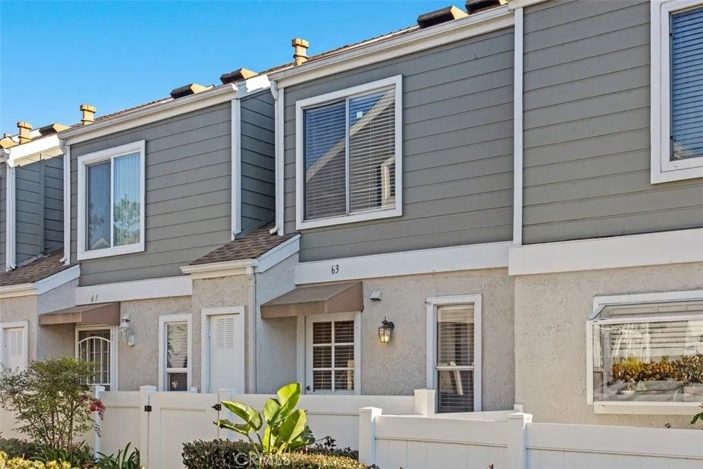 Photo of 63 Bentwood Ln, Aliso Viejo, CA 92656 (MLS # OC26005395)