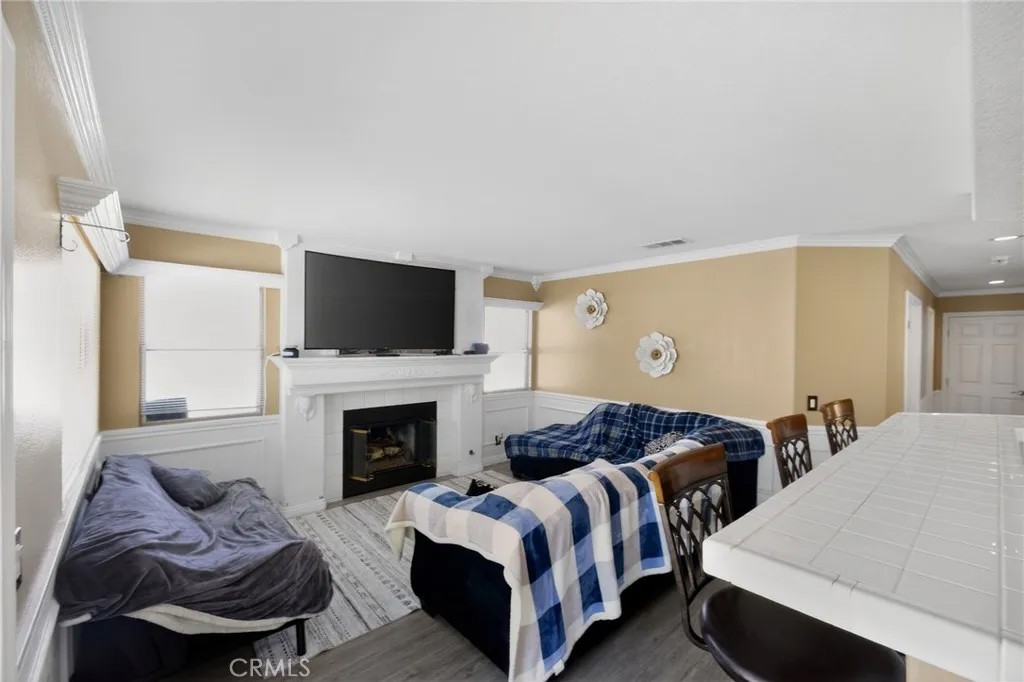 42806 Avenida Tigre