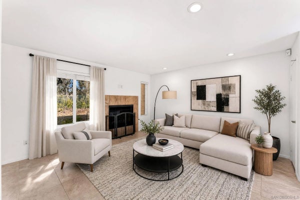 10377 CROSSCREEK TER, SAN DIEGO, CA 92131 - Image a2e6608f813e8deed0d487e29d2de9f2/247036008