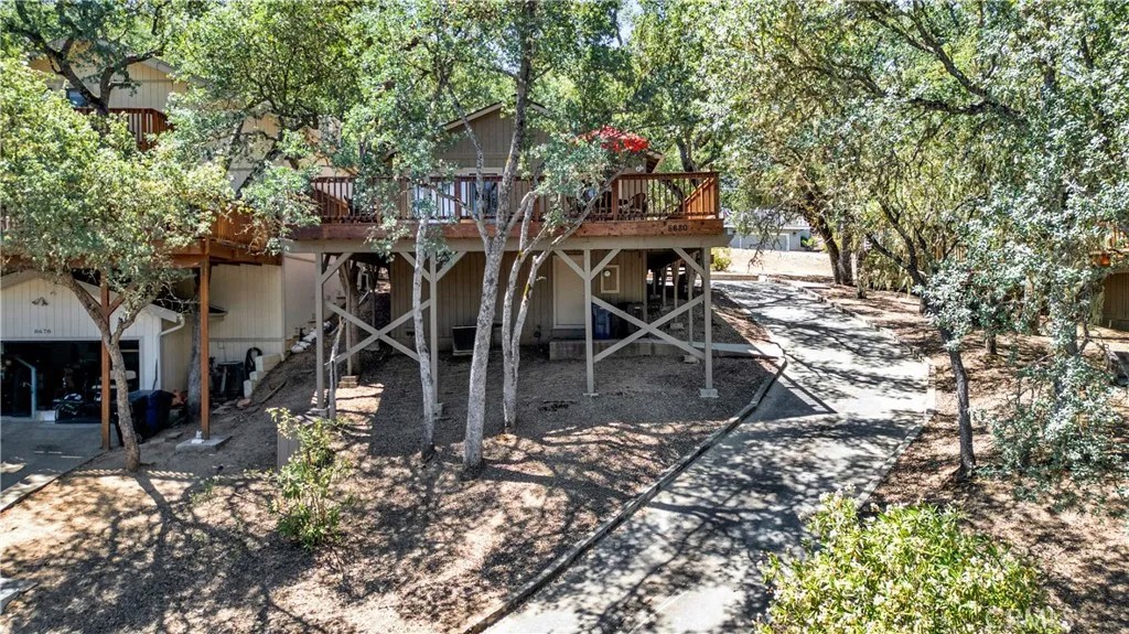 8680 Landlubber Lane