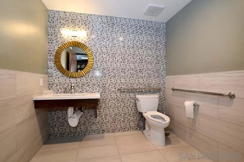 Tiny photo for 100 Harbor Drive #2404, San Diego, CA 92101 (MLS # 250038031)