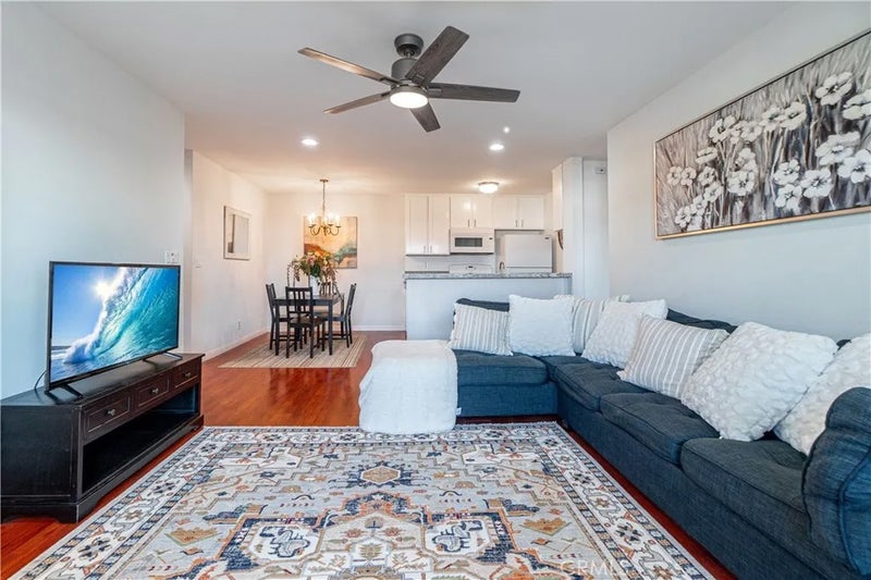 4727 W 147th 210
