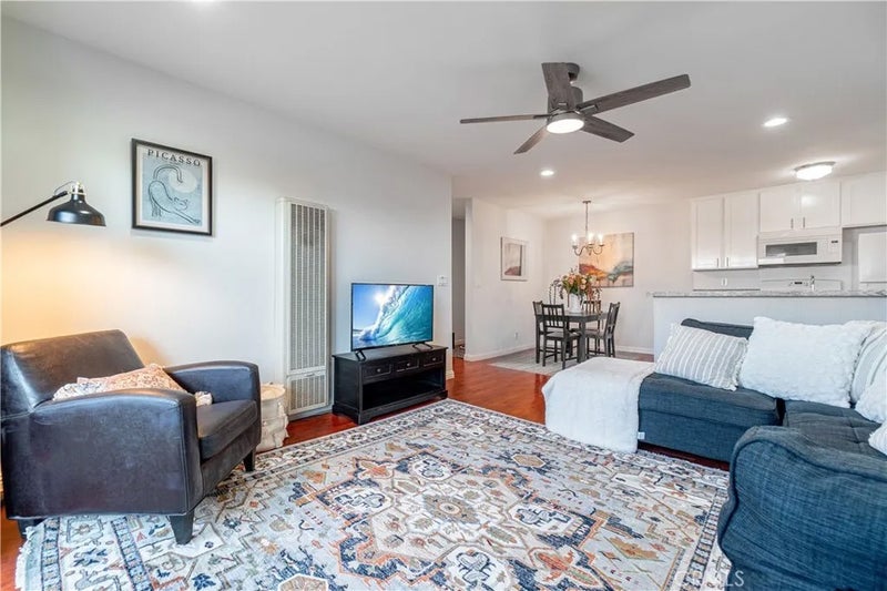 4727 W 147th 210