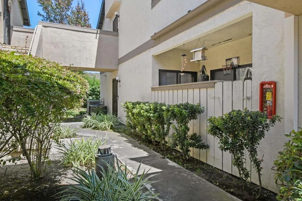 3629 Avocado Village Ct 133