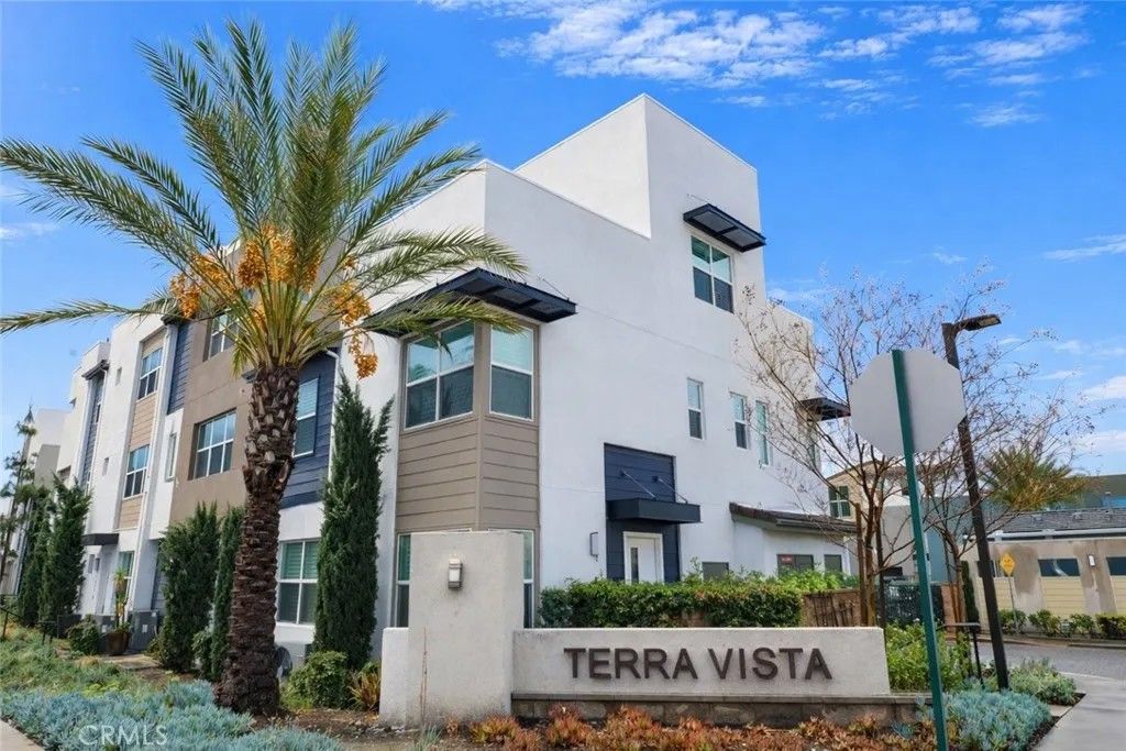 Photo of 10554 Cannon Dr, Rancho Cucamonga, CA 91730 (MLS # IG26085522)