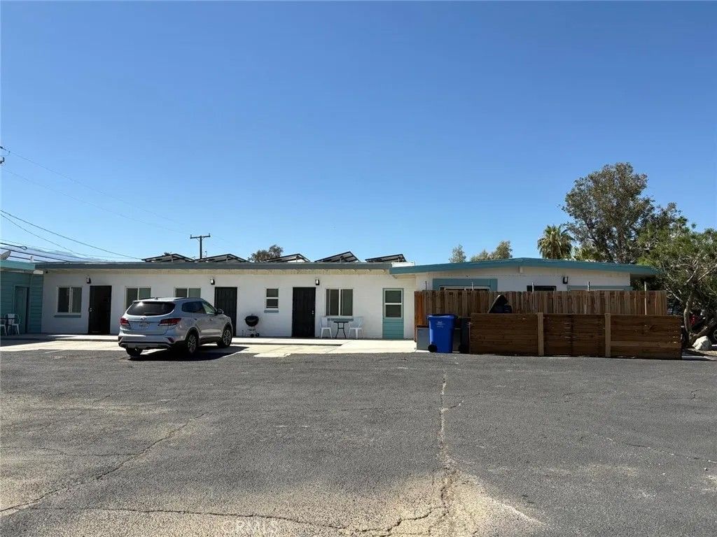 Photo of 66229 8th St, Desert Hot Springs, CA 92240 (MLS # PW25268122)