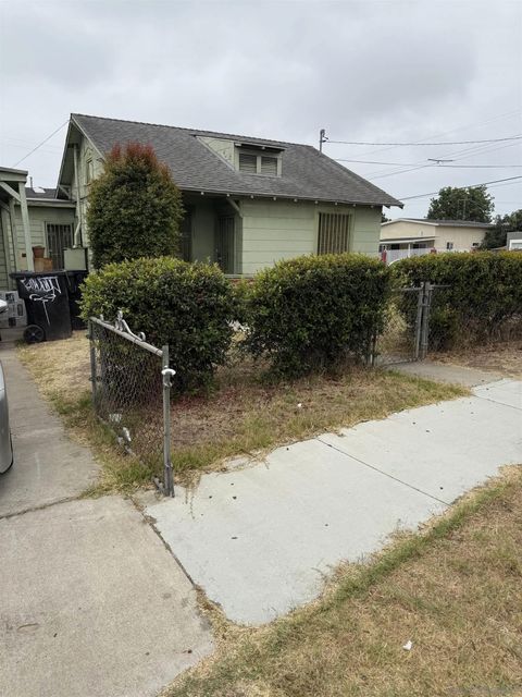 3203 Webster Ave San Diego CA 92113