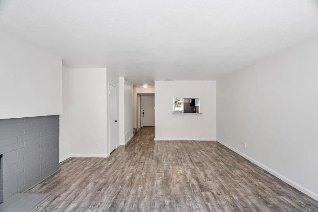 6799 Alvarado Road 4