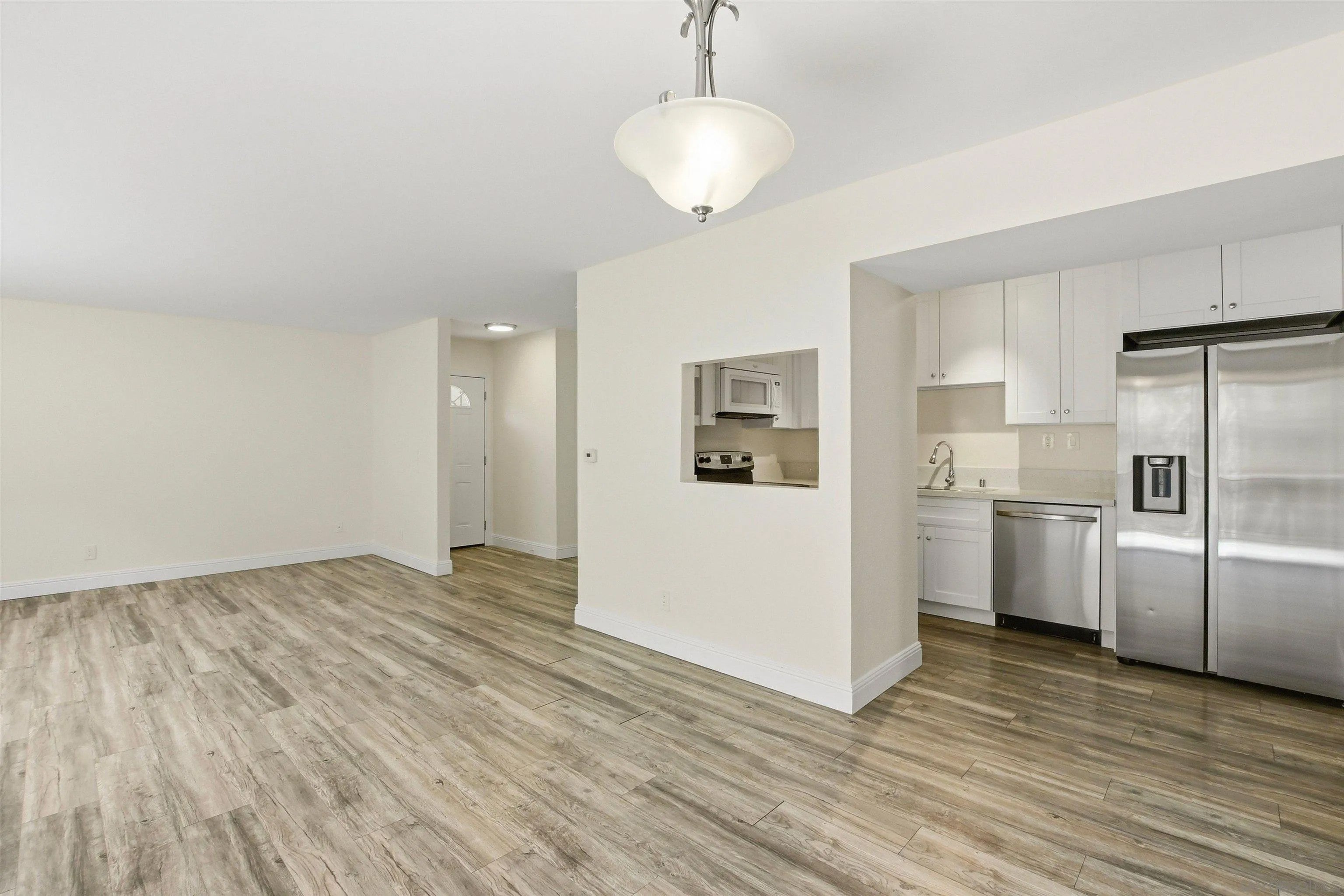 6811 Alvarado Rd 24