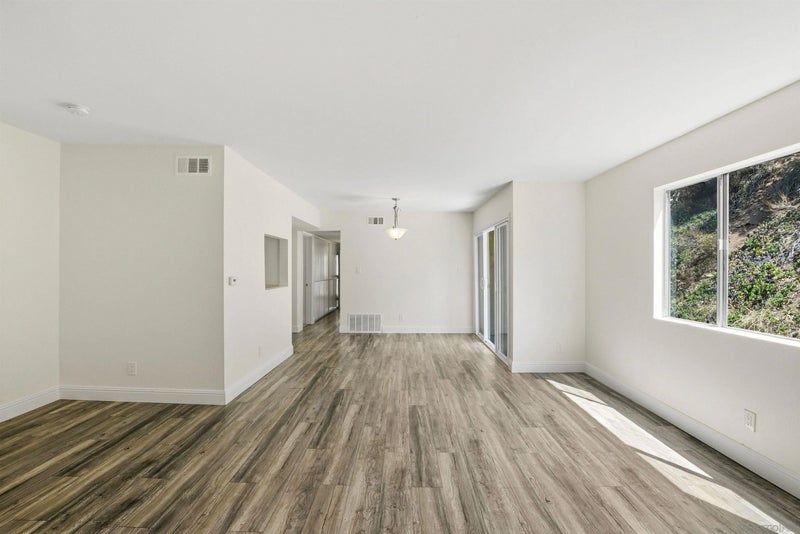 6811 Alvarado Rd 24