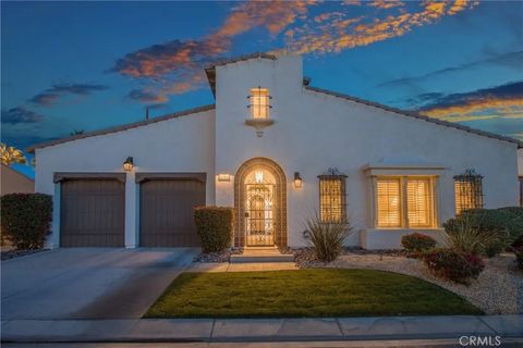 Photo of 81968 Contento, La Quinta, CA 92253 (MLS # SW26119371)