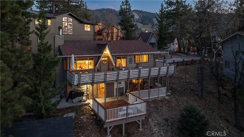 Photo of 43315 Shasta Road, Big Bear Lake, CA 92315 (MLS # IG26074806)