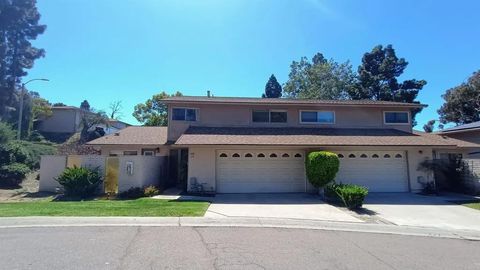 Photo of 600 Sheffield Ct #23, Chula Vista, CA 91910 (MLS # PTP2603462)