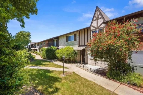 749 S Mollison Avenue Unit 4, El Cajon, CA 92020 - #: PTP2605081