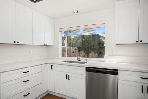 Tiny photo for 345 Paseo Marguerita, Vista, CA 92084 (MLS # 250044590)